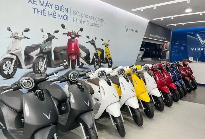Electric Motorbike Rental in Da Nang – One of the Most Cost-Effective Ways to Explore the City