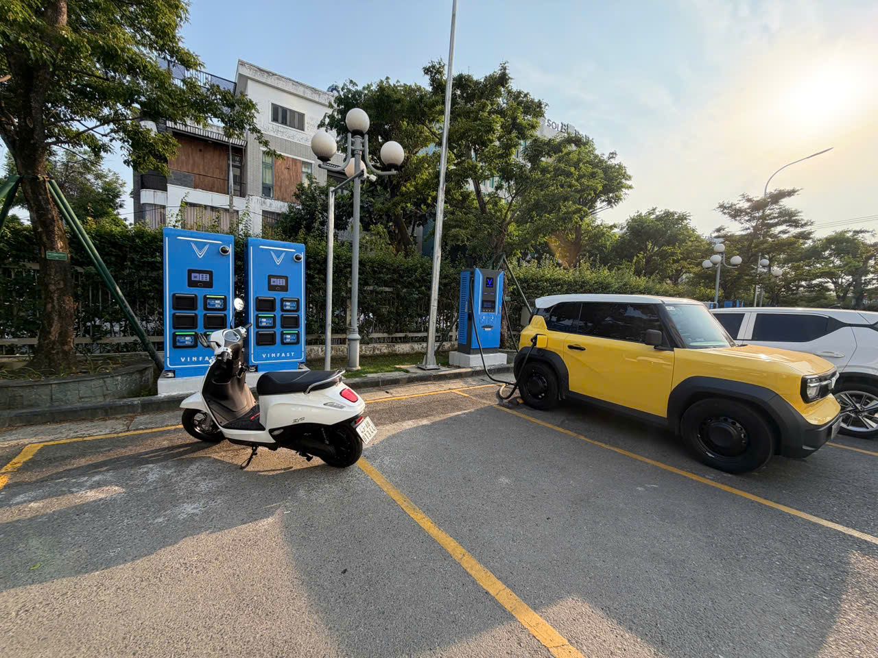 thuê xe máy điện không cần bằng lái – đổi pin tiện lợi tại Đà Nẵng của E-MOTO