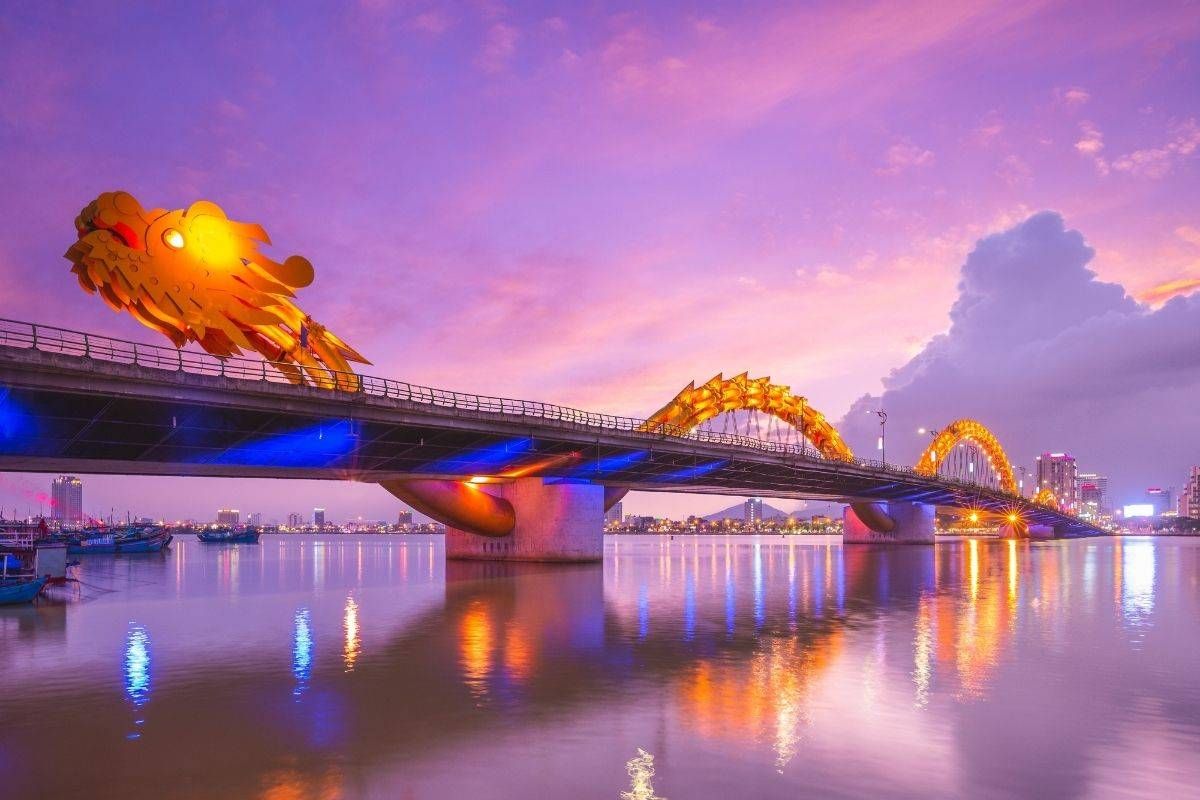 Top 10 Điểm Check-in Được Yêu Thích Nhất Tại Đà Nẵng – Khám Phá Thành Phố Bằng Xe Máy Điện E-MOTO